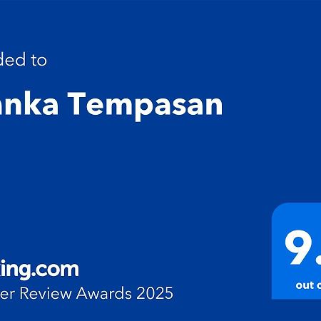 הוילה Sangyang Aranka Tempasan מראה חיצוני תמונה